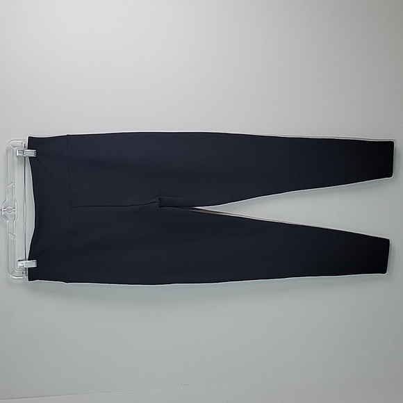 FL4915 Assets by Spanx black leggings - Picture 3 of 5